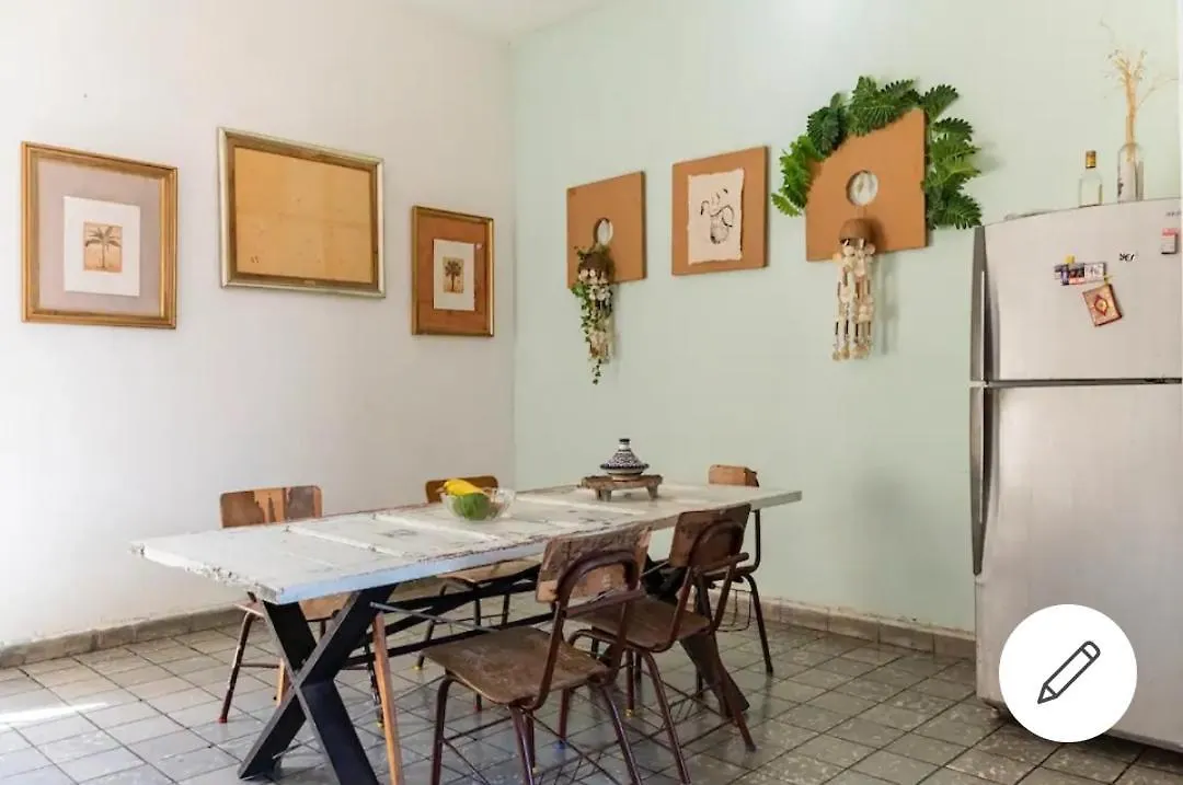 Room In The Colonial Zone 산토도밍고 0*,